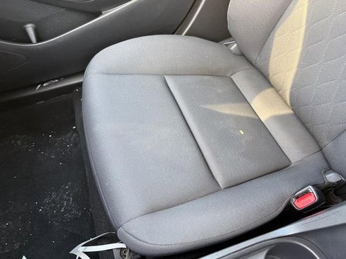 Used 2024 Toyota Corolla LE image 27