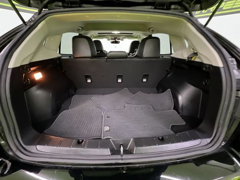 Used 2022 Subaru Crosstrek 2.5i Limited w/ Moonroof Package 2 AWD/4WD image 29