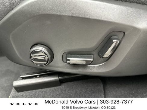 Certified 2025 Volvo XC60 B5 Plus AWD/4WD image 12