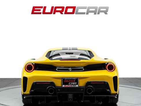 Used 2020 Ferrari 488 Pista Coupe RWD image 4