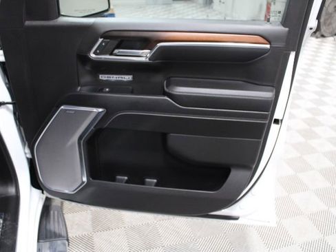 Used 2024 GMC Sierra 1500 Denali image 25