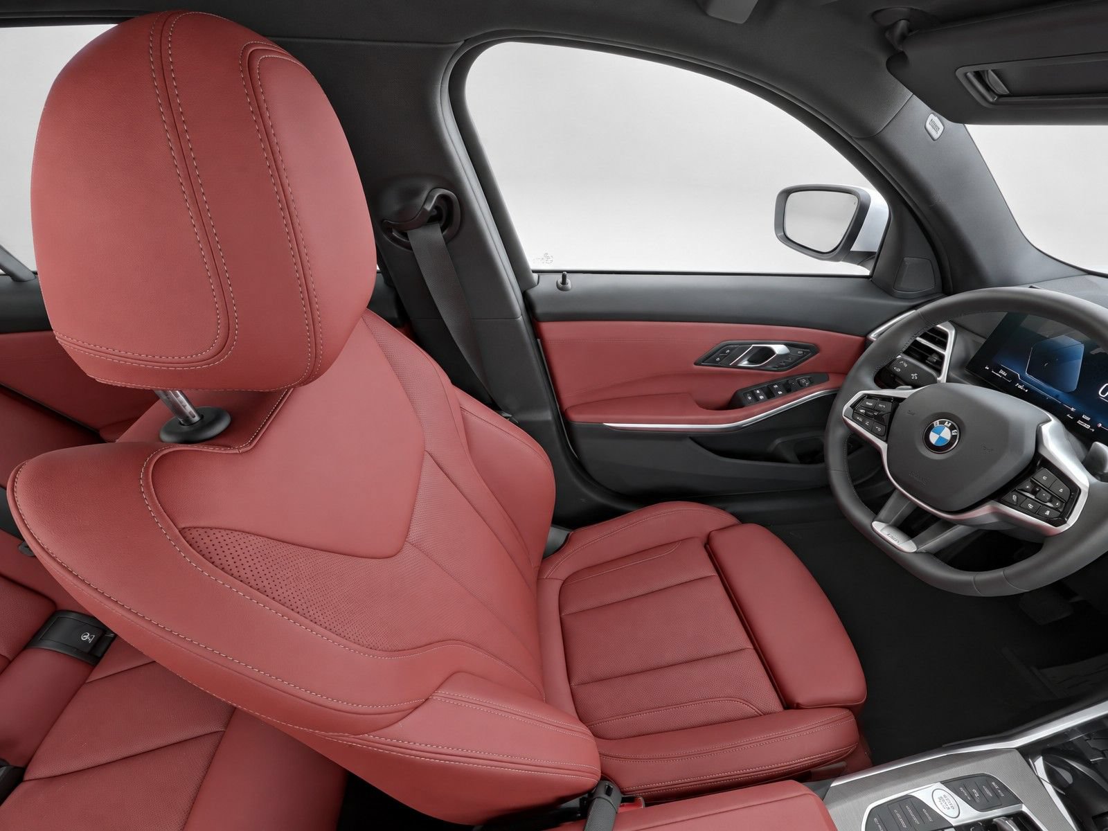 Used 2026 BMW 330i Sedan RWD image 12