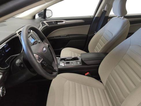 Used 2018 Ford Fusion S image 17