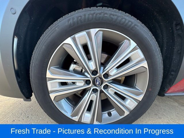 Used 2024 Subaru Solterra AWD/4WD image 11