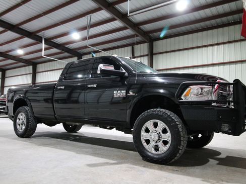 Used 2017 RAM 2500 Laramie w/ Convenience Group image 17