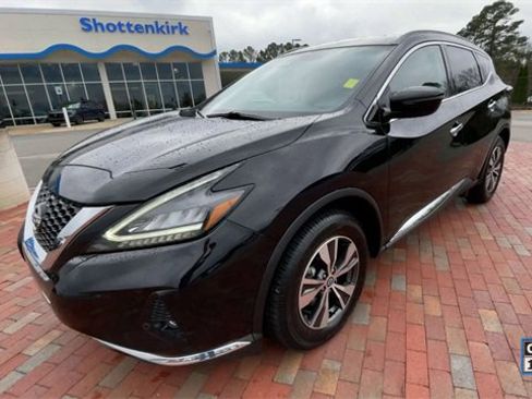 Used 2023 Nissan Murano SV image 5