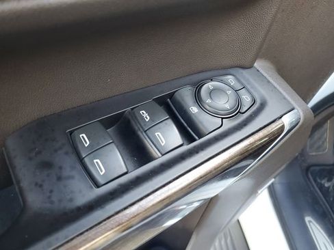 Used 2020 Chevrolet Silverado 1500 RST w/ All-Star Edition image 9