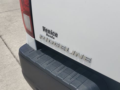 Used 2023 Honda Ridgeline RTL image 12