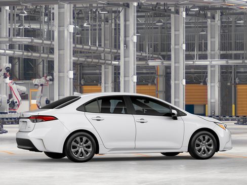 New 2027 Toyota Corolla Hybrid Sedan FWD image 11
