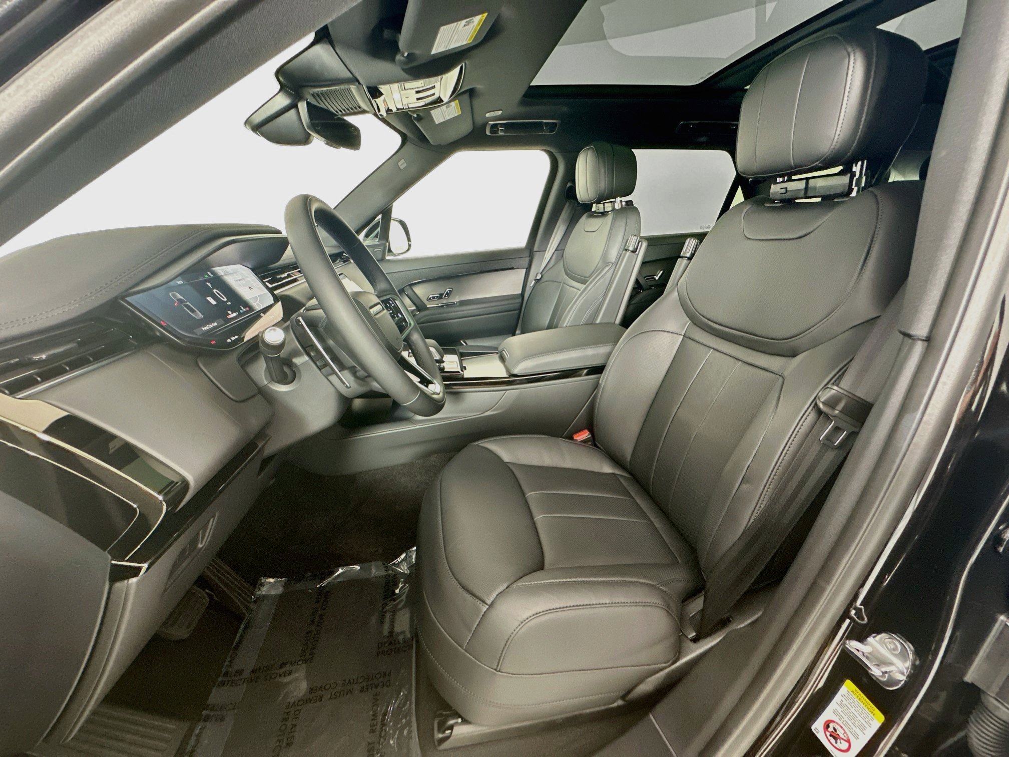 New 2027 Land Rover Range Rover Sport SE AWD/4WD image 18