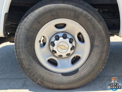 Certified 2024 Chevrolet Express 2500 w/ Driver Convenience Package RWD image 22