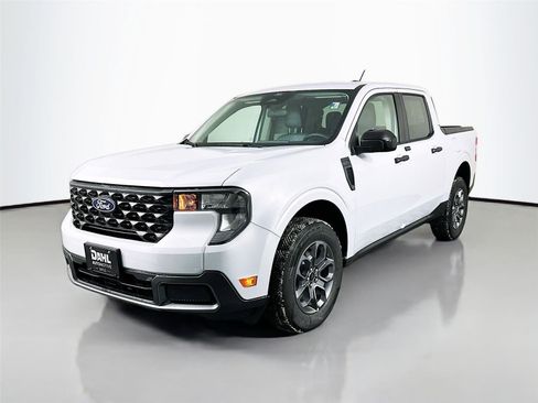 New 2026 Ford Maverick XLT w/ XLT Luxury Package AWD/4WD image 3