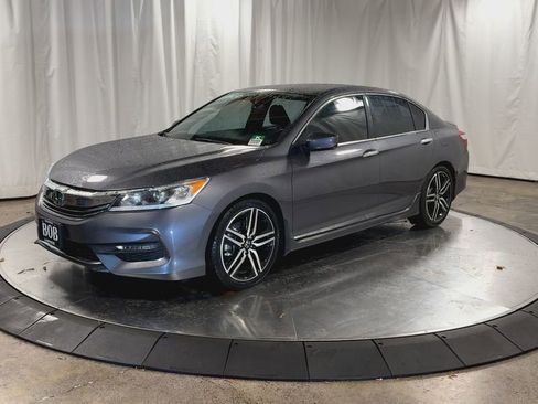 Used 2017 Honda Accord Sport Special Edition image 6