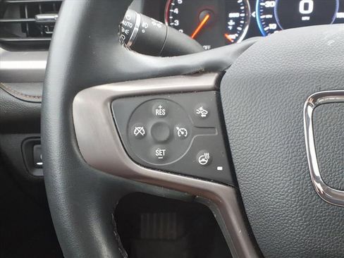 Used 2023 GMC Acadia AT4 w/ Technology Package image 13