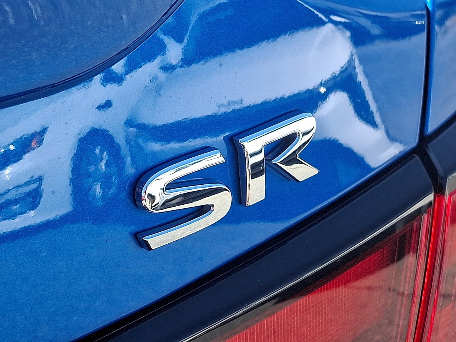 Used 2022 Nissan Sentra SR w/ SR Premium Package FWD image 32