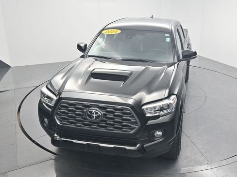 Used 2023 Toyota Tacoma TRD Sport w/ Black Out Package (TMS) image 49