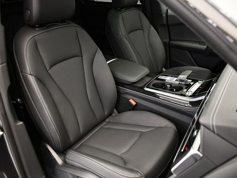 New 2026 Audi Q8 Premium Plus image 49