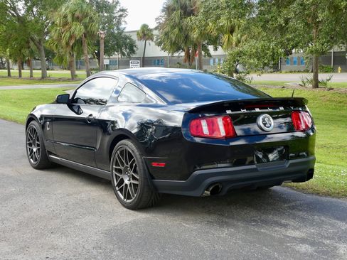 Used 2012 Ford Mustang Shelby GT500 w/ SVT Performance Pkg image 14