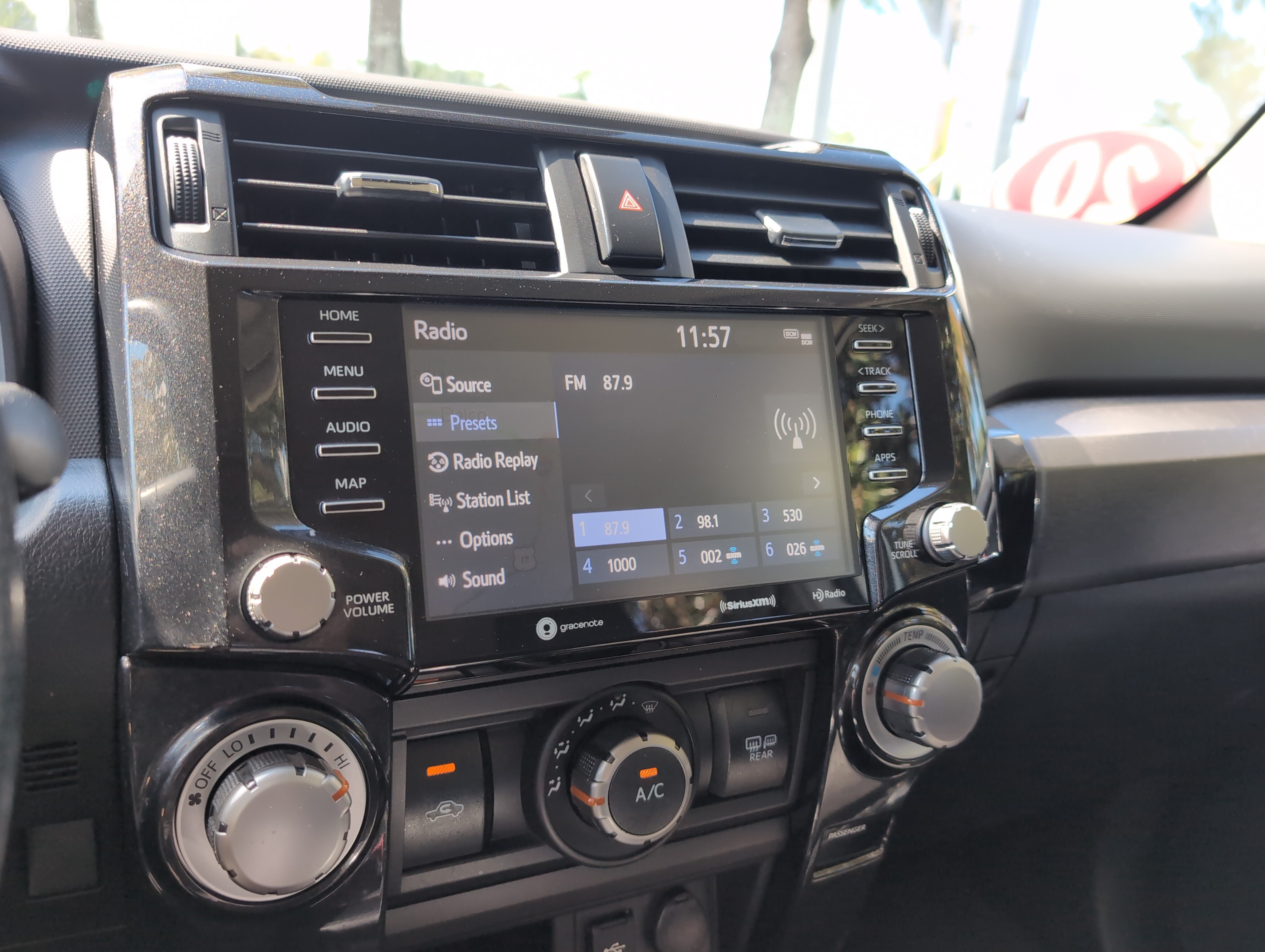 Used 2020 Toyota 4Runner TRD Off-Road AWD/4WD image 23