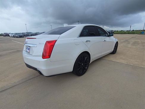 Used 2018 Cadillac CTS Luxury RWD image 5