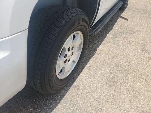 Used 2007 Chevrolet Tahoe LT RWD image 13