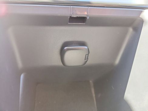 Used 2025 Toyota Camry LE image 26