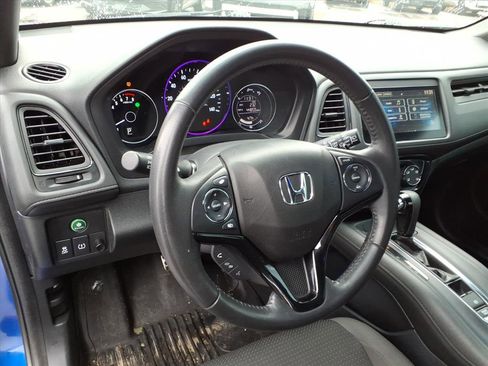 Used 2020 Honda HR-V Sport image 16