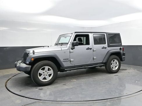 Used 2016 Jeep Wrangler Unlimited Sport w/ Quick Order Package 24S AWD/4WD image 9