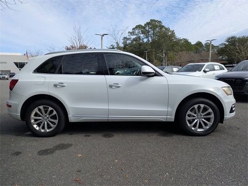 Used 2016 Audi Q5 2.0T Premium Plus w/ Technology Package image 10