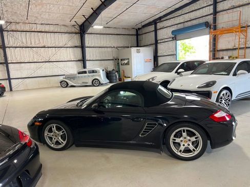 Used 2005 Porsche Boxster RWD image 9