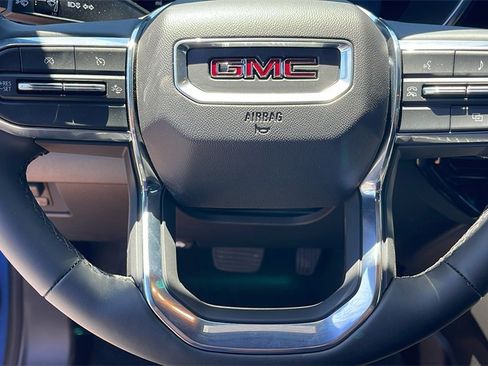 New 2025 GMC Canyon Elevation w/ Convenience Package image 20