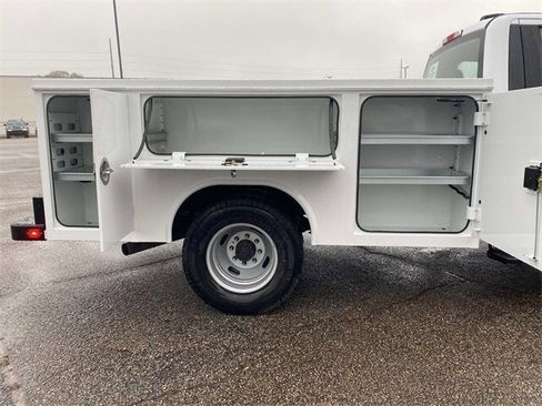 New 2026 Ford F350 XL image 24