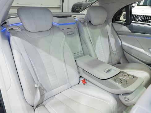 Used 2017 Mercedes-Benz S 550 4MATIC Sedan image 36