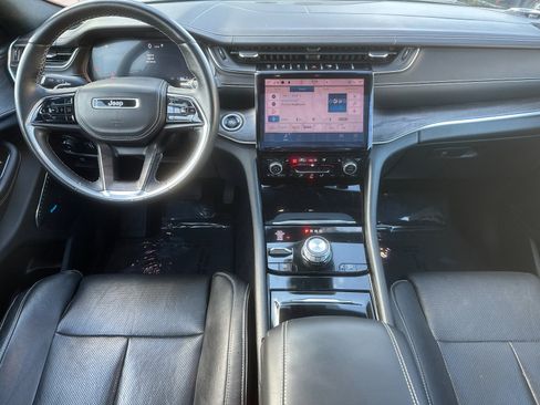 Used 2021 Jeep Grand Cherokee L Overland w/ Luxury Tech Group IV image 13