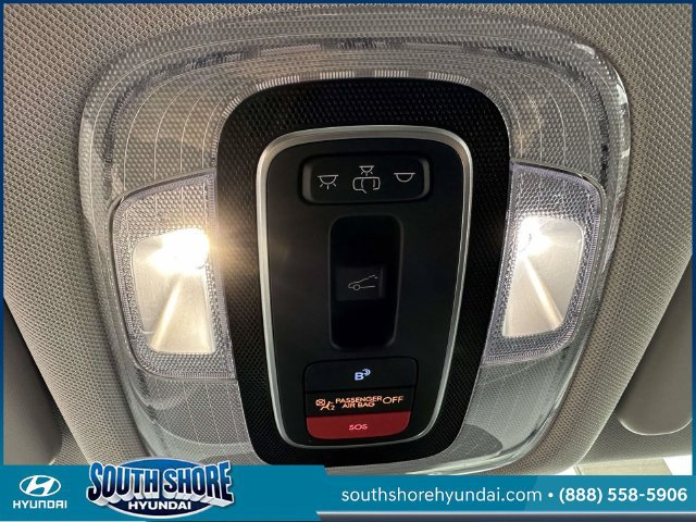 Certified 2024 Hyundai Kona Limited AWD/4WD image 36