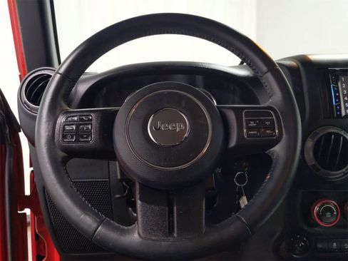 Certified 2018 Jeep Wrangler Unlimited Sport S image 30