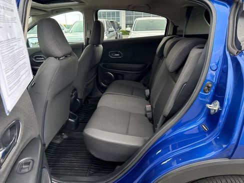 Used 2019 Honda HR-V EX image 14