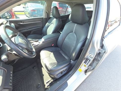 Used 2020 Toyota Camry XSE w/ Driver Assist Package FWD image 15