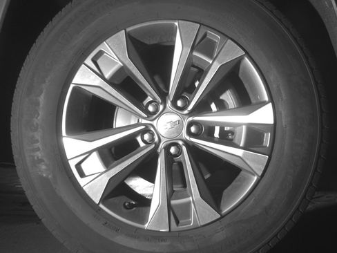 Used 2025 Chevrolet Equinox LT image 13