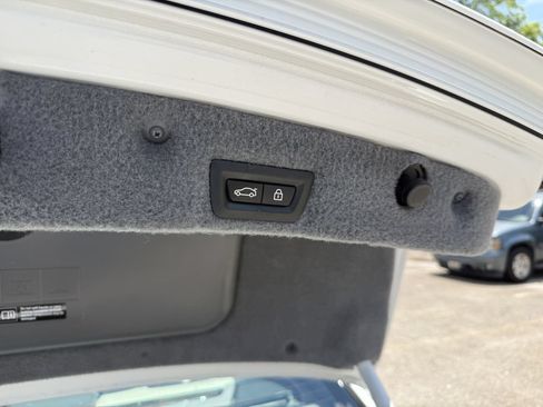 Used 2014 BMW 740i RWD image 22