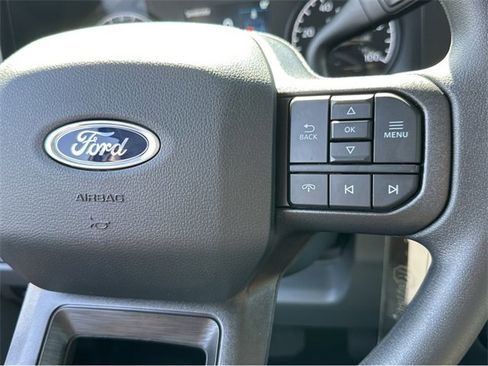 New 2025 Ford F250 XLT image 18