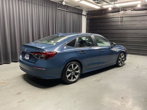 Used 2026 Honda Civic Sport Touring image 5