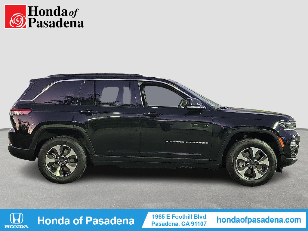 Used 2024 Jeep Grand Cherokee Limited 4xe AWD/4WD image 4