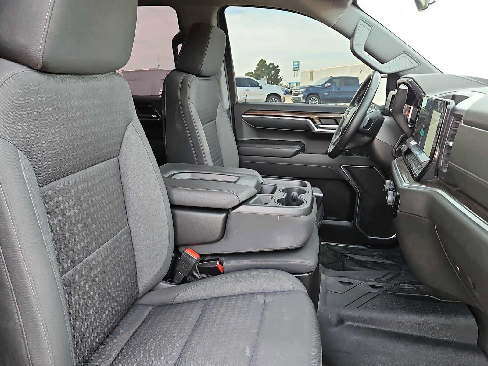 Used 2023 Chevrolet Silverado 1500 LT RWD image 19