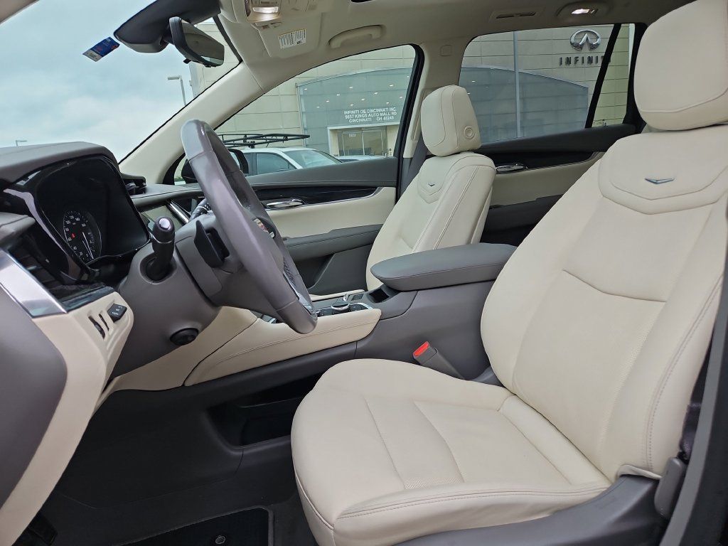 Used 2020 Cadillac XT6 Premium Luxury FWD image 25