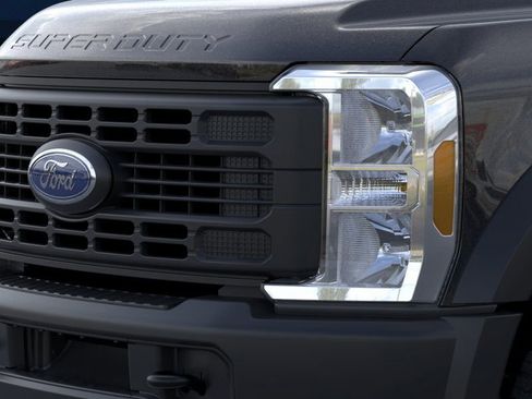 New 2026 Ford F450 XL image 9