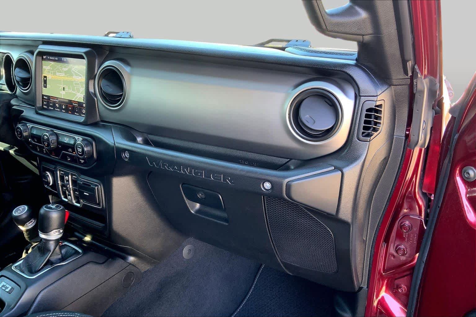 Used 2021 Jeep Wrangler Unlimited Sport AWD/4WD image 18