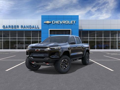 New 2026 Chevrolet Colorado ZR2 w/ Technology Package AWD/4WD image 8