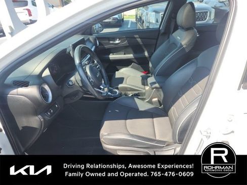 Used 2023 Kia Forte GT-Line w/ GT-Line Premium Package FWD image 8