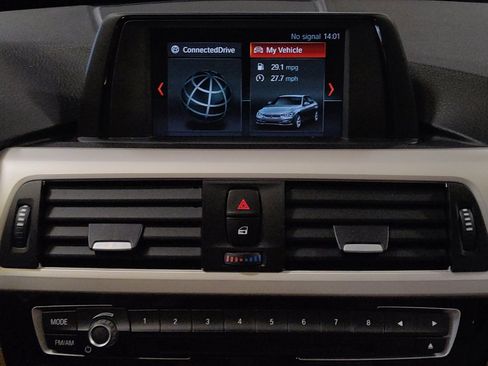 Used 2018 BMW 320i Sedan w/ Convenience Package RWD image 25